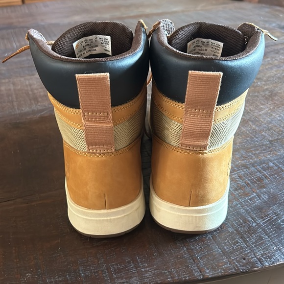 Men’s lace up Timberland boots - Picture 3 of 8